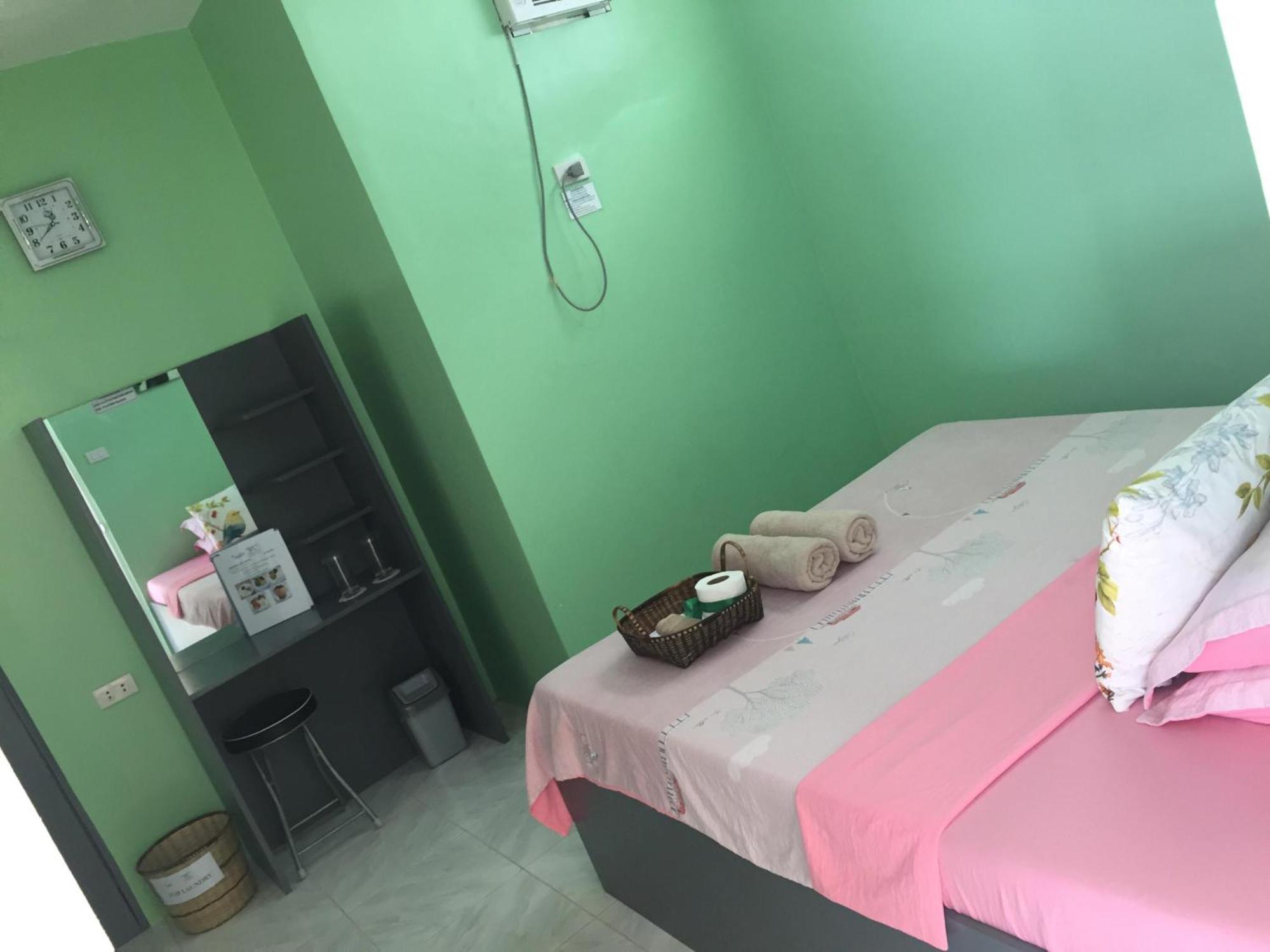 Andresas Homestay Лобок Екстериор снимка