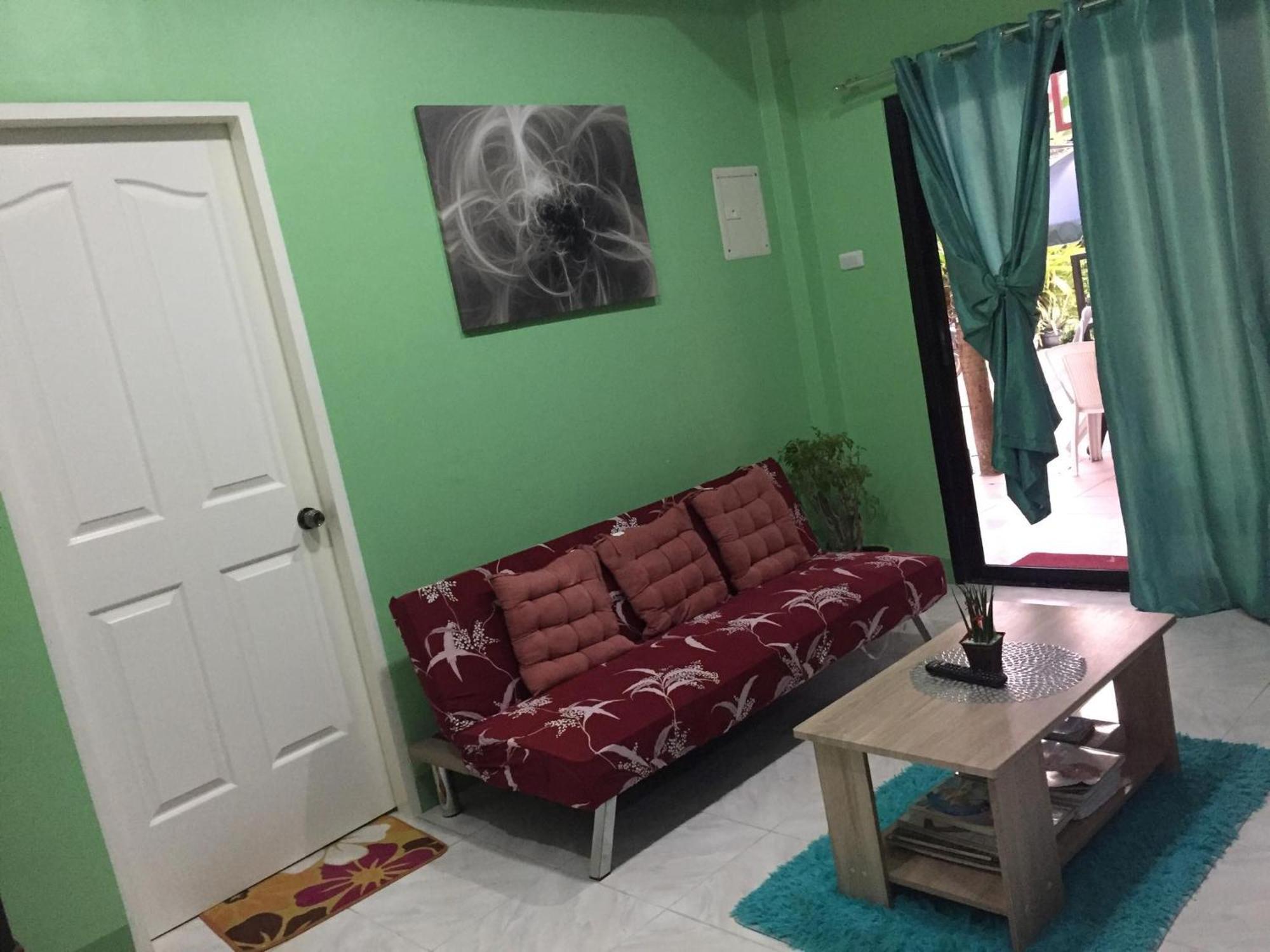 Andresas Homestay Лобок Екстериор снимка
