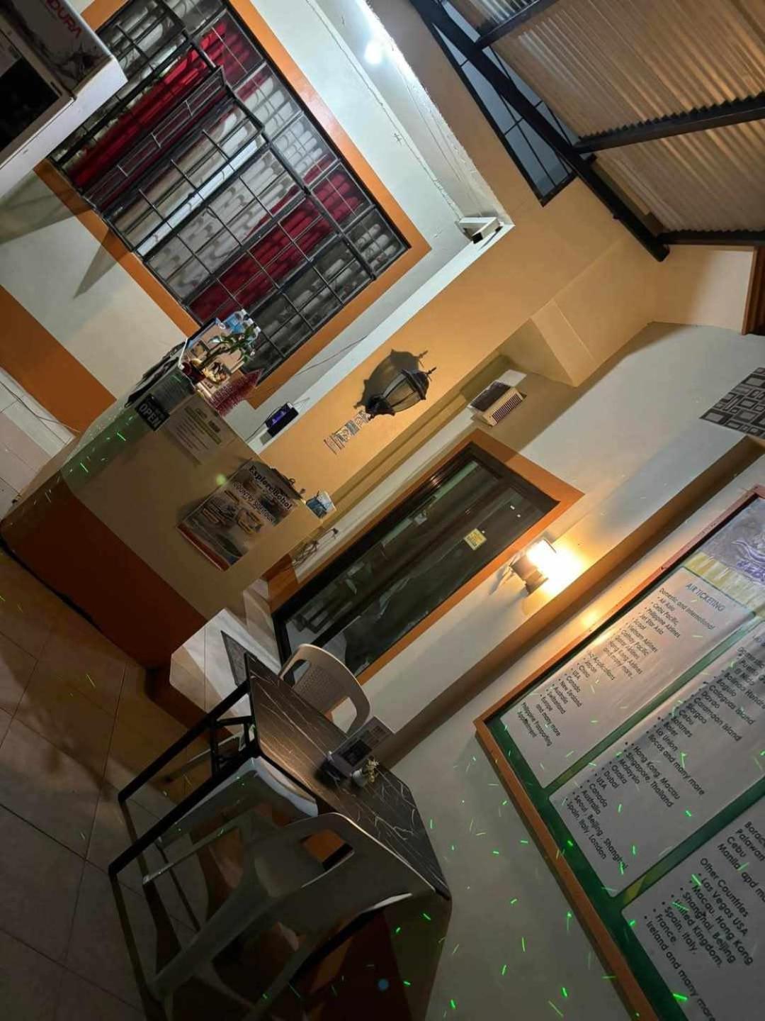 Andresas Homestay Лобок Екстериор снимка