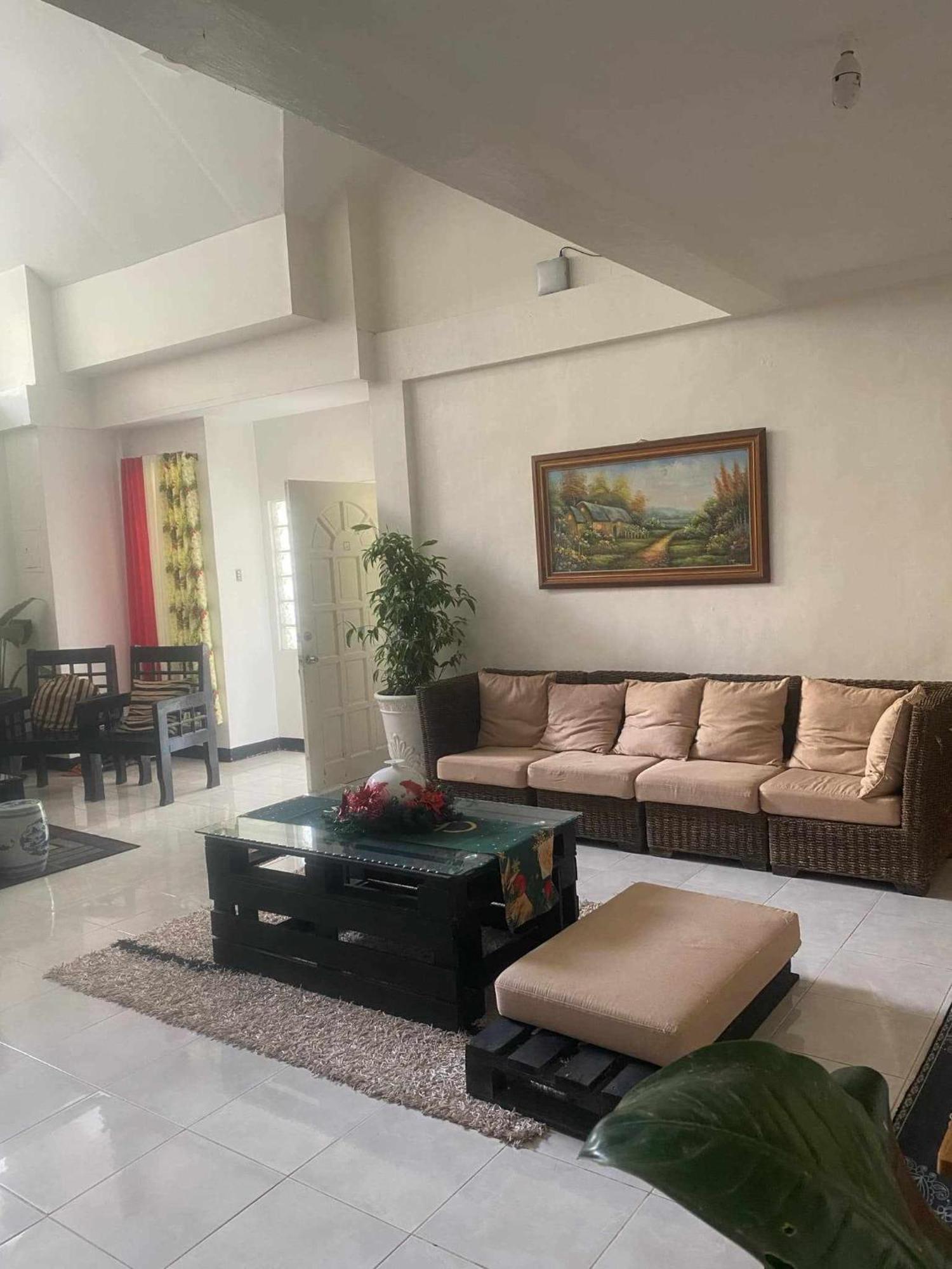 Andresas Homestay Лобок Екстериор снимка